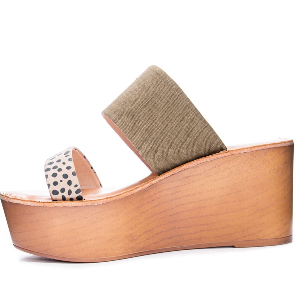 New Chinese Laundry Wind Platform Sandal